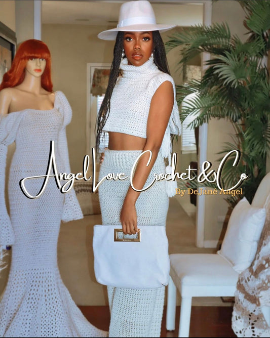 Vanilla Latte Crop Turtle Neck